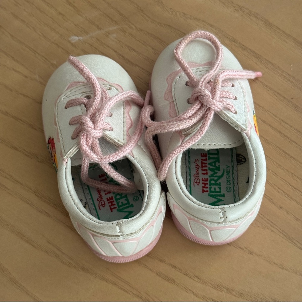 Vintage 90s Disney The Little Mermaid shoes Oxford sneakers Embossed ariel baby - Picture 5 of 14